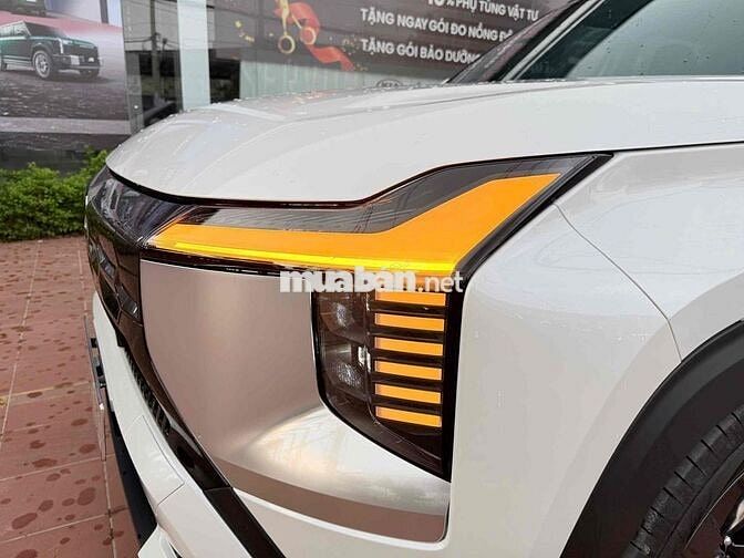 Mitsubishi Destinator Premium 2026 1.920km Trắng