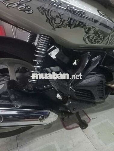 Yamaha Nouvo 4 Đen Bạc