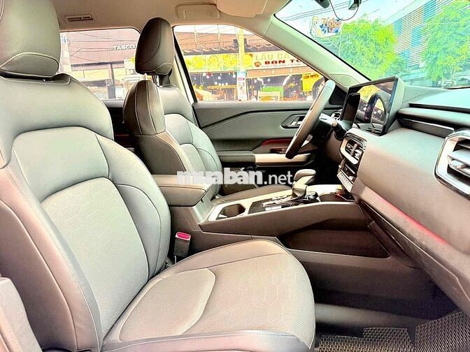Mitsubishi Destinator Premium 2026 1.920km Trắng