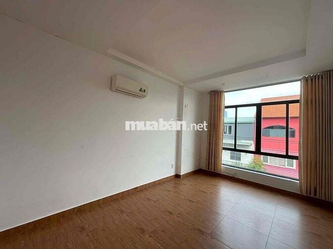 Nhà Hiệp Thành căn góc 1 trệt 2 Lầu 4pn 3wc sẵn 3 máy lạnh