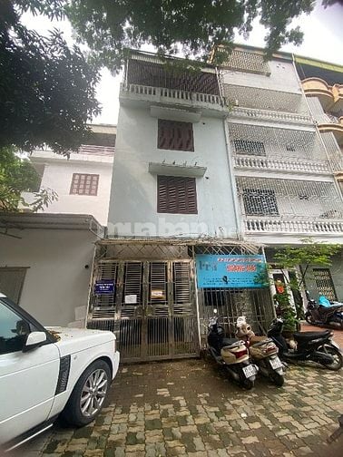 Cho thuê nhà 4 tầng liền kế làm văn phòng