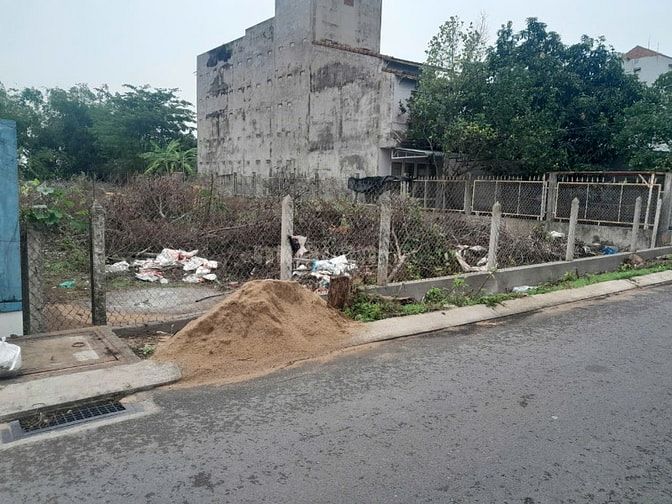 Đất mặt tiền Lăng Hoàng Gia, Tp Gò Công, 880m2 vuông vứt đẹp 3,7 tỷ
