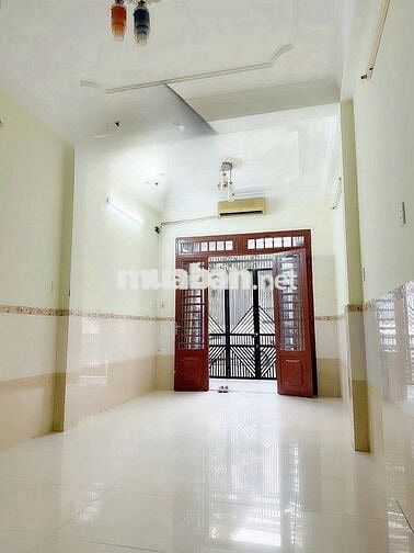 CHO THUÊ NHÀ MT HỌ LÊ  phường Phú Thọ Hoà: 3,8 x 20 m đúc 1 trệt , 1 t