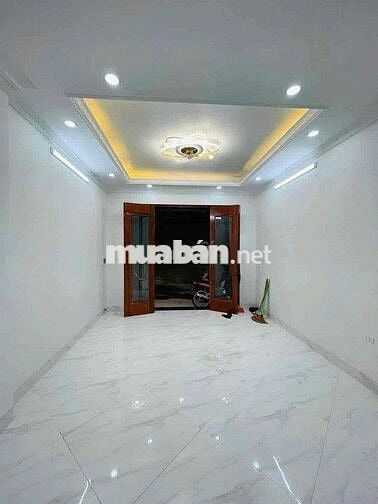 Cho thuê nhà riêng ngõ 521 Trương Định - 45m2 - 3 tầng - 3 ngủ