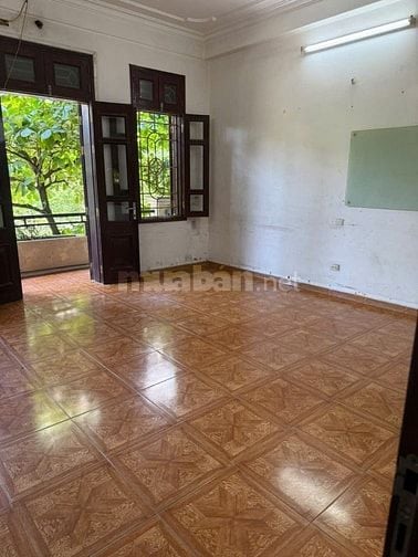 Chính chủ cho thuê phòng ở khu Đầm Trấu, đường ô tô tránh