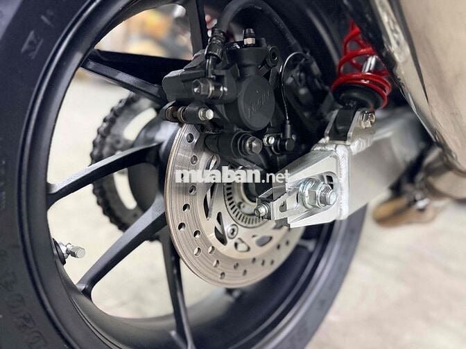 Honda CB400 Super Four ABS 2018 Đen