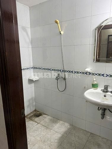Chính chủ cho thuê phòng ở khu Đầm Trấu, đường ô tô tránh