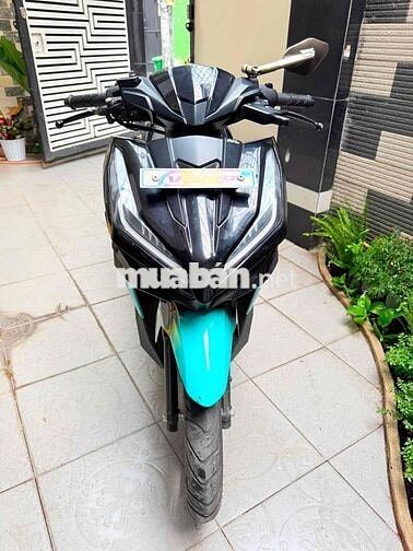 Honda Vario 125i 2025 Đen Xanh 2700km