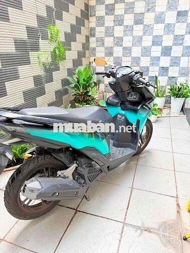 Honda Vario 125i 2025 Đen Xanh 2700km