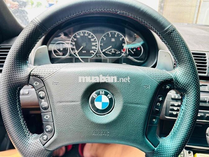 BMW 3 Series Vàng cát