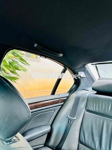 BMW 3 Series Vàng cát