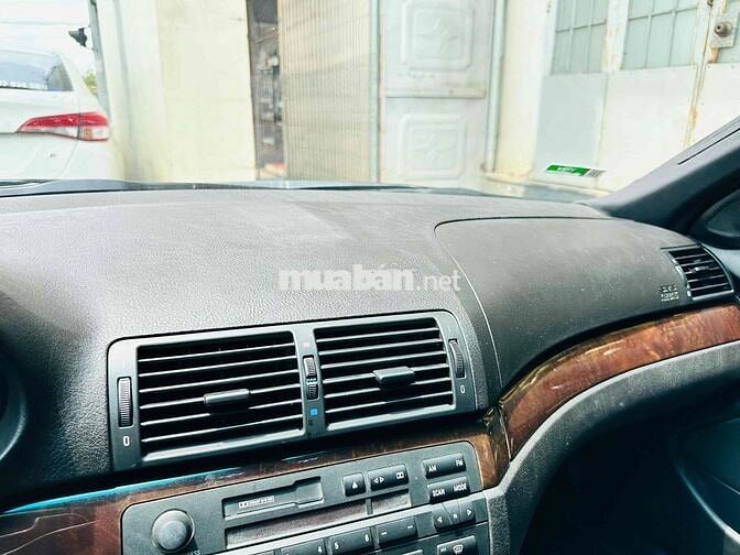 BMW 3 Series Vàng cát