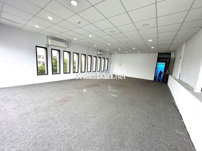 🏢 Office For Lease | CBD Location | Flexible Sizes From 70m² – 160m²