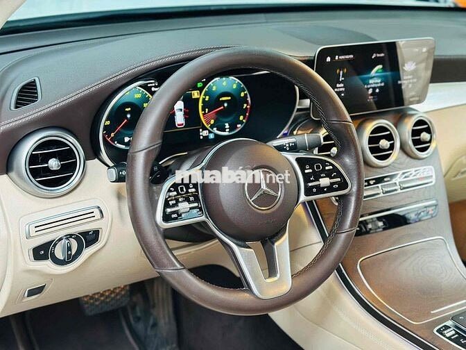 Mercedes GLC 200 4Matic Model 2021