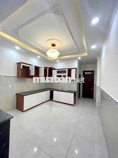 nhà mặt tiền kinh doanh 1 trệt 2 lầu TÂN ĐÔNG HIỆP,đường 12m đông đúc