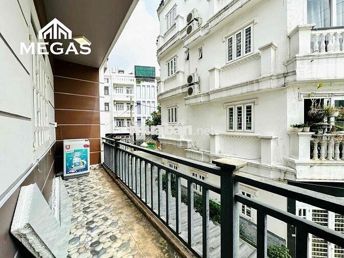 PHÒNG BANCOL RỘNG 40m2, FULL TẤT CẢ NỘI THẤT, Ở ĐƯỢC NHIỀU NGƯỜI