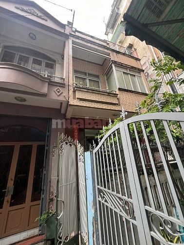 BÁN GẤP NHÀ HẺM 565/96 NGUYỄN TRÃI, P.7, QUẬN 5 