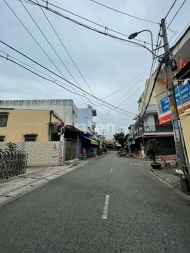 Chủ cần bán miếng đất duy nhất khu tên lửa, DT: 4.45x17m giá nhỉnh 6tỷ