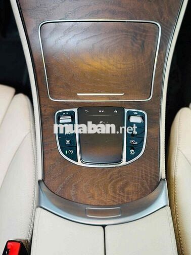 Mercedes GLC 200 4Matic Model 2021