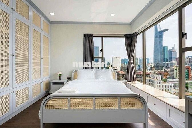 CHO THUÊ CĂN HỘ 3PN - 2WC - 115m2 SAIGON ROYAL – VIEW THÀNH PHỐ