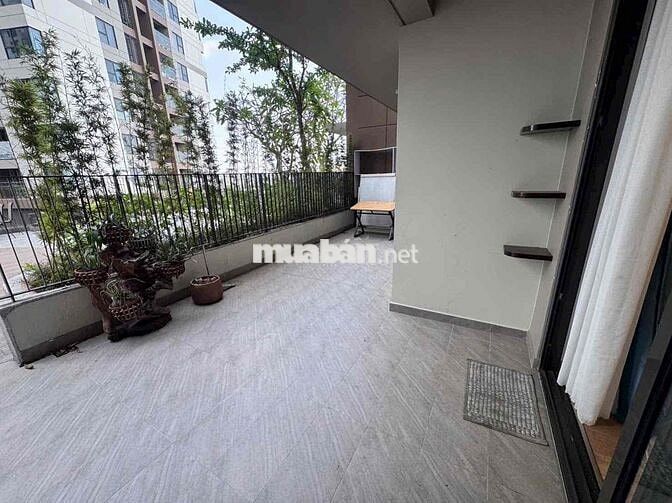 căn Akari sân vườn 81m2 2PN, tầng sân vườn giá nhỉnh 5t