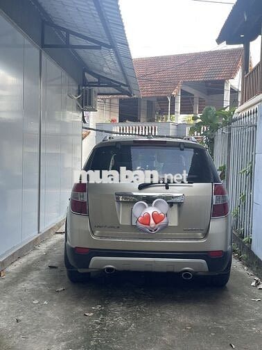 Chevrolet Captiva Vàng cát 7 chỗ