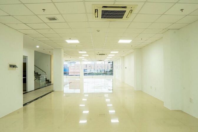 Cho thuê văn phòng mặt tiền đường Ngô Quyền - Diện tích linh động