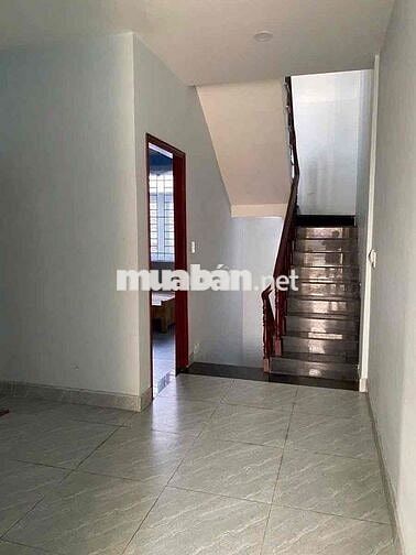 CHO THUÊ NHÀ 4PHÒNG MẶT TIỀN KD  NGAY VÒNG XOAY HIỆP THÀNH & ĐH BDG
