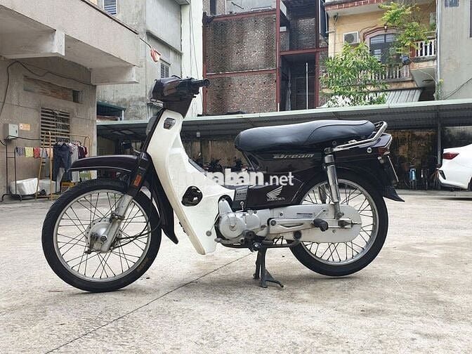 Cần bán Dream Việt 2006