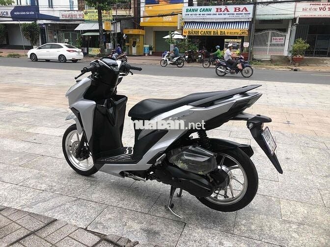 Honda Vario 150 2020 Bạc