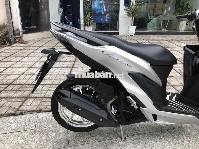 Honda Vario 150 2020 Bạc