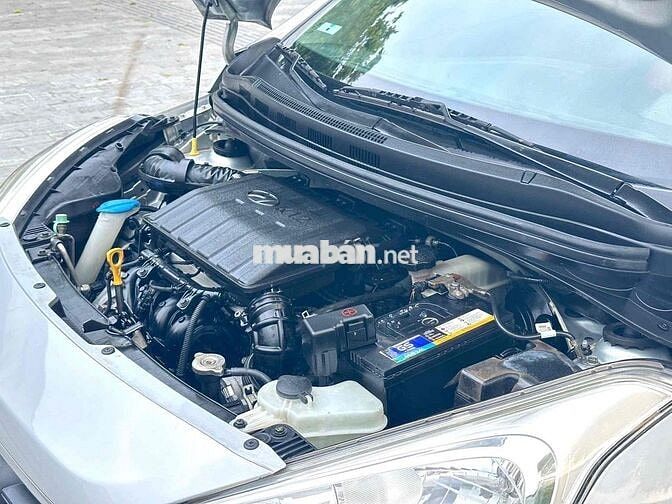 Hyundai Grand i10 2019 Bạc