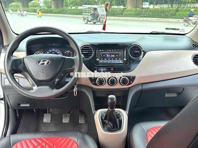 Hyundai Grand i10 2019 Bạc