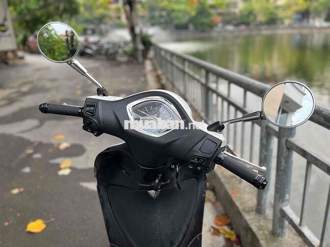 Piaggio Liberty 2020 Trắng Nữ
