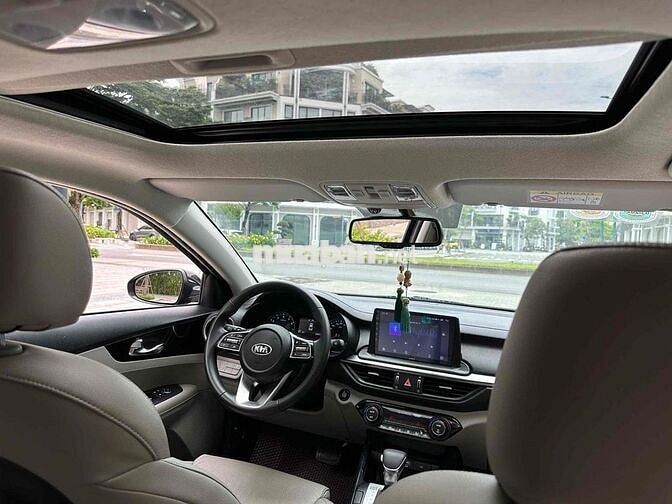 Cần Bán Kia Cerato 2019 1.6 Luxury Đen xe đẹp☎️☎️☎️