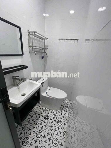 Cho Thuê Phòng Giá Rẻ Full Nội Thất Ngay Phạm Văn Đồng Giáp Tân Bình