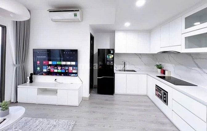 Con trai du học ,bán gấp CH Sổ hồng 56m2 - 2PN,gần Sân Bay, vào ở ngay
