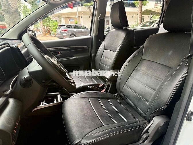 Suzuki XL7 2024 Hybrid Trắng
