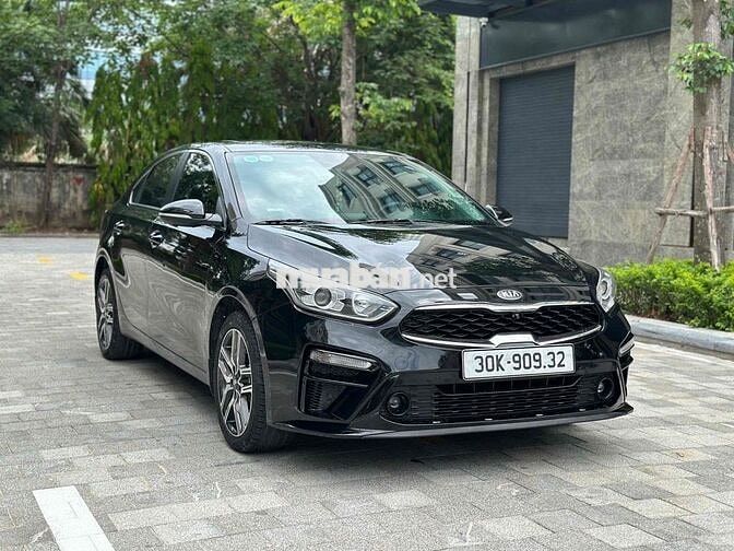 Cần Bán Kia Cerato 2019 1.6 Luxury Đen xe đẹp☎️☎️☎️