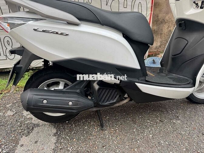 Honda Lead 2013 Trắng
