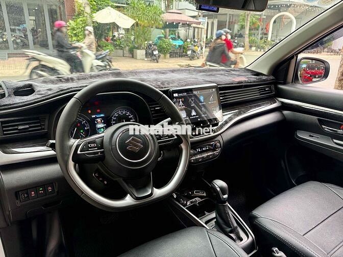 Suzuki XL7 2024 Hybrid Trắng