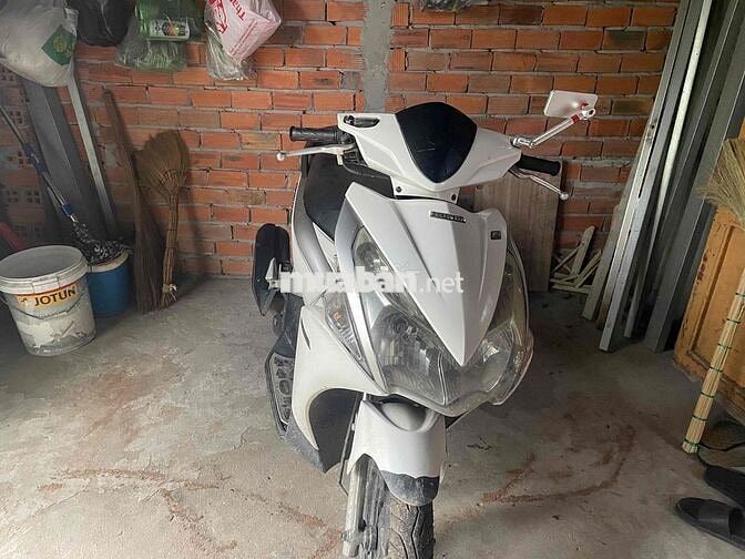 Honda Air Blade màu Trắng