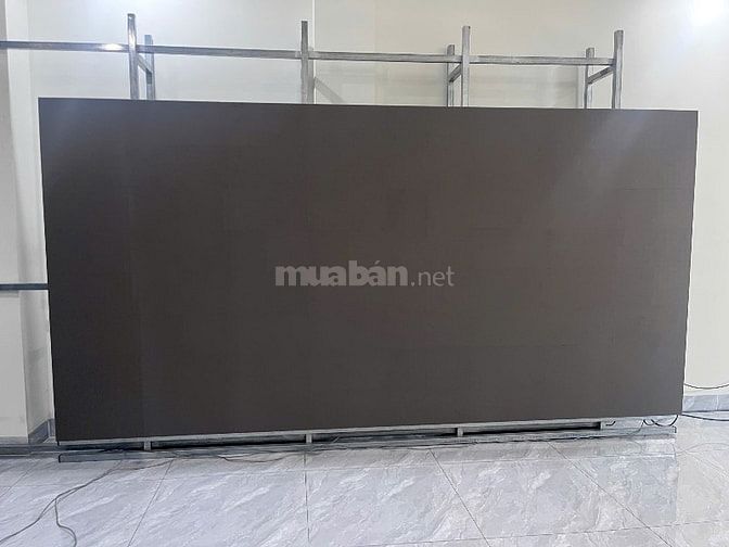 Cho thuê màn hình LED P1-4  kinh doanh 