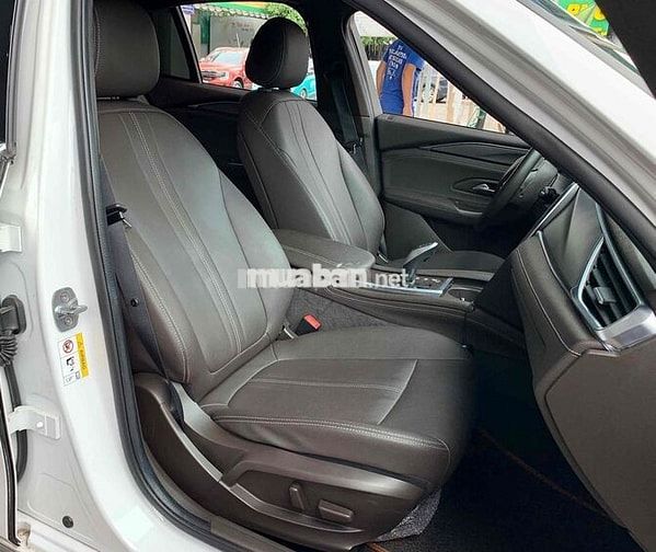 LuxA Plus 2020 qua sử dụng đi kĩ giá hợp lý