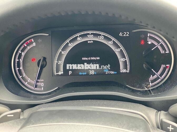 Toyota Innova Cross 2024 2.0V 27.000 km