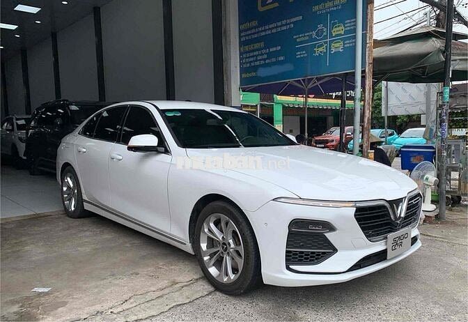 LuxA Plus 2020 qua sử dụng đi kĩ giá hợp lý