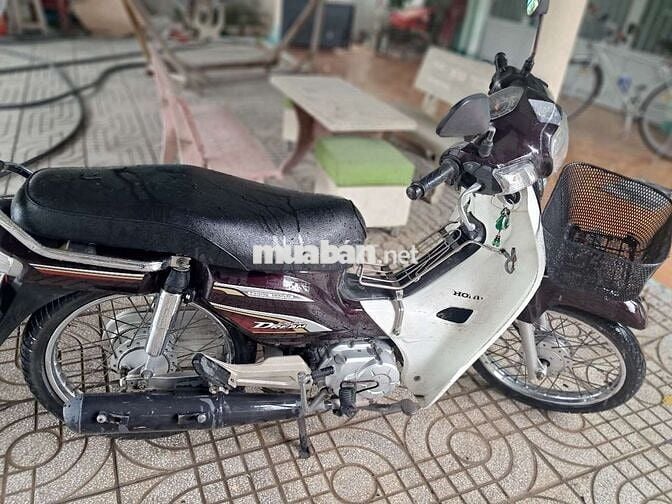 Honda Dream 2015 Nâu