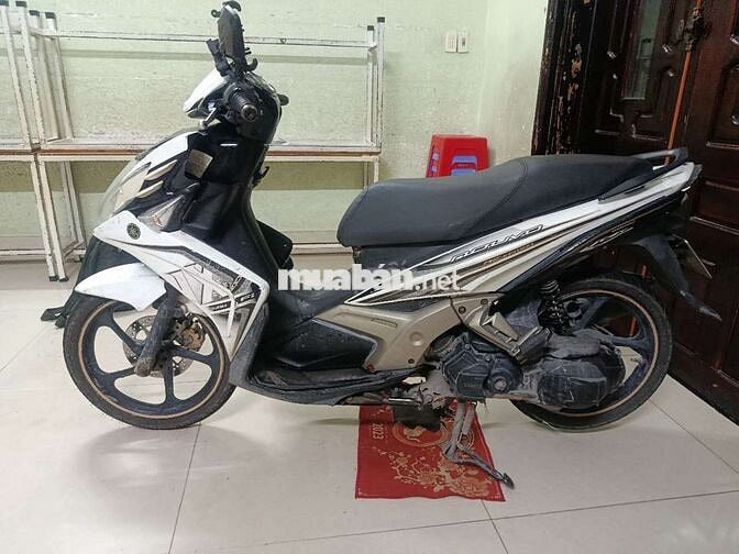 Yamaha Nouvo 5 Fi màu Trắng