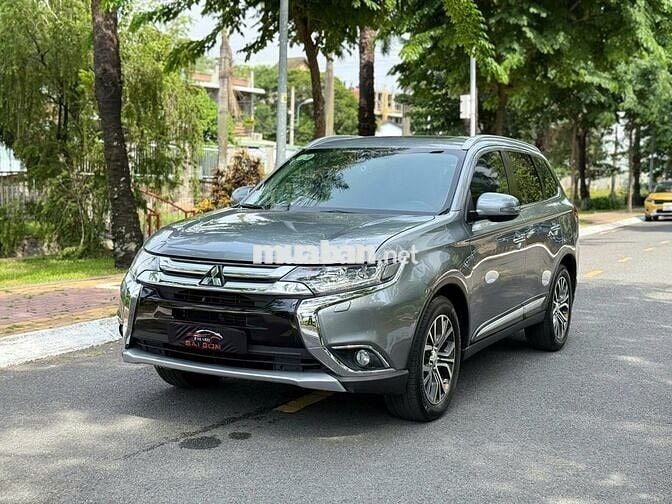 Mitsubishi Outlander 2.4 Premium 2019 cao cấp