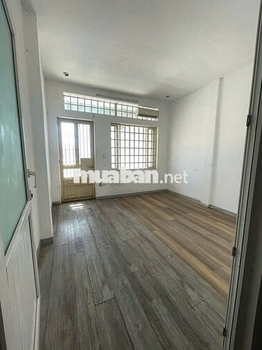 BÁN/ CHO THUÊ nhà mặt tiền hẻm 6M tại Trần Đình Xu, Q.1